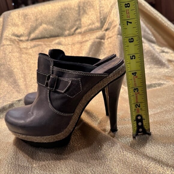 Charles David Vintage Leather Clog Heels Gray Size 8.5 - Picture 6 of 14